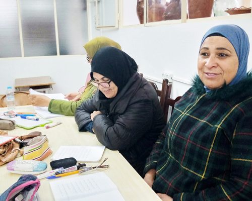 Fortalecimiento de capacidades y alfabetización de mujeres en Asilah, Marruecos